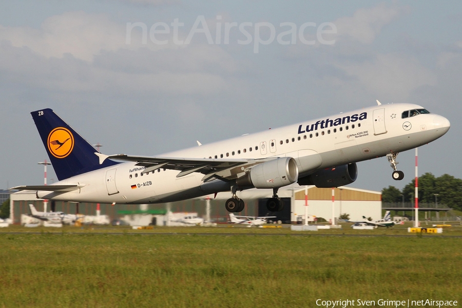 Lufthansa Airbus A320-214 (D-AIZB) | Photo 21271