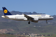 Lufthansa Airbus A320-214 (D-AIZB) at  Gran Canaria, Spain