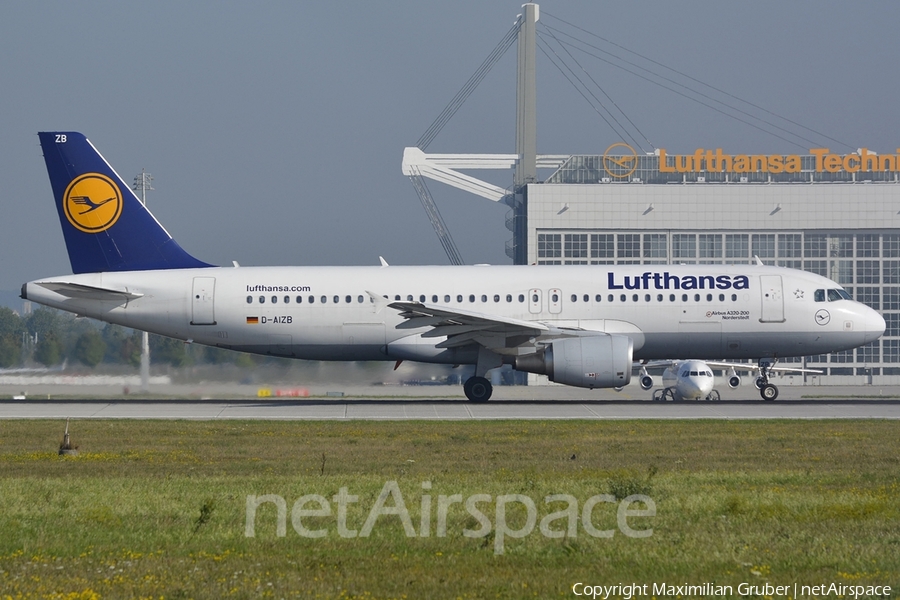 Lufthansa Airbus A320-214 (D-AIZB) | Photo 111939