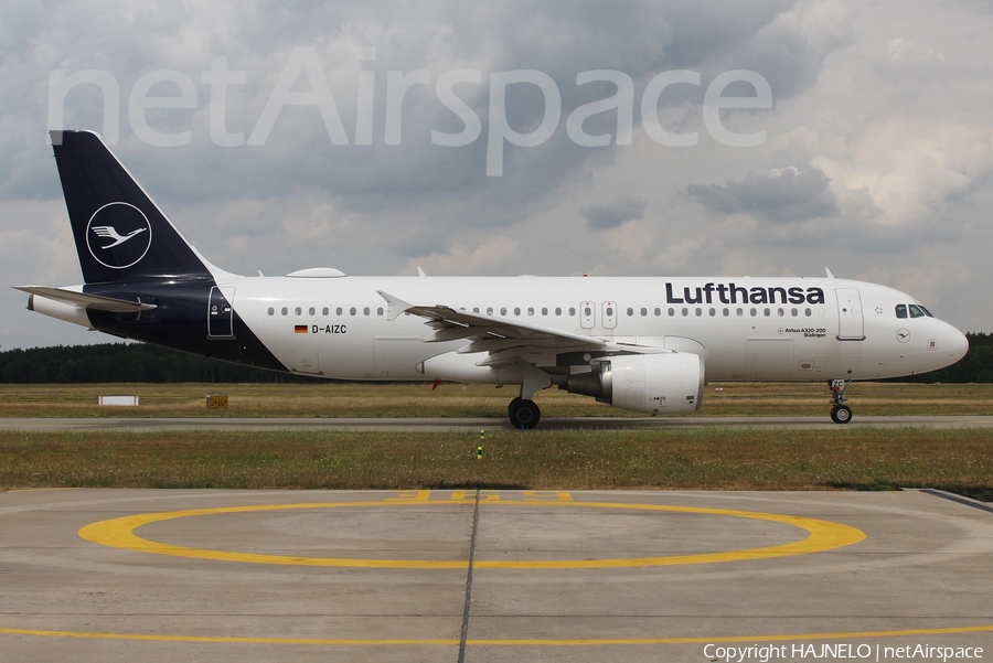 Lufthansa Airbus A320-214 (D-AIZC) | Photo 250783