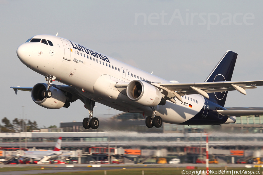 Lufthansa Airbus A320-214 (D-AIZC) | Photo 318656