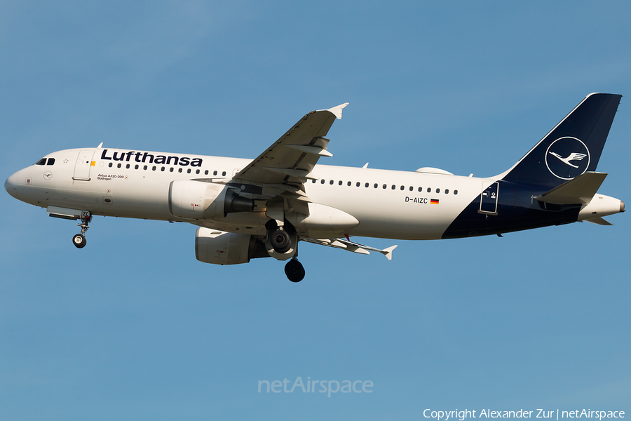 Lufthansa Airbus A320-214 (D-AIZC) | Photo 356267