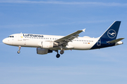 Lufthansa Airbus A320-214 (D-AIZC) at  Hamburg - Fuhlsbuettel (Helmut Schmidt), Germany