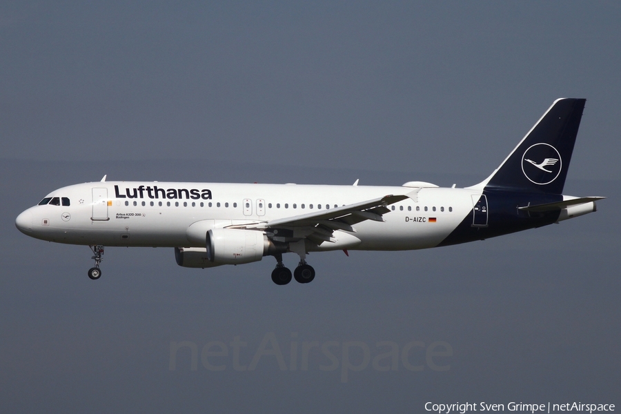 Lufthansa Airbus A320-214 (D-AIZC) | Photo 510184