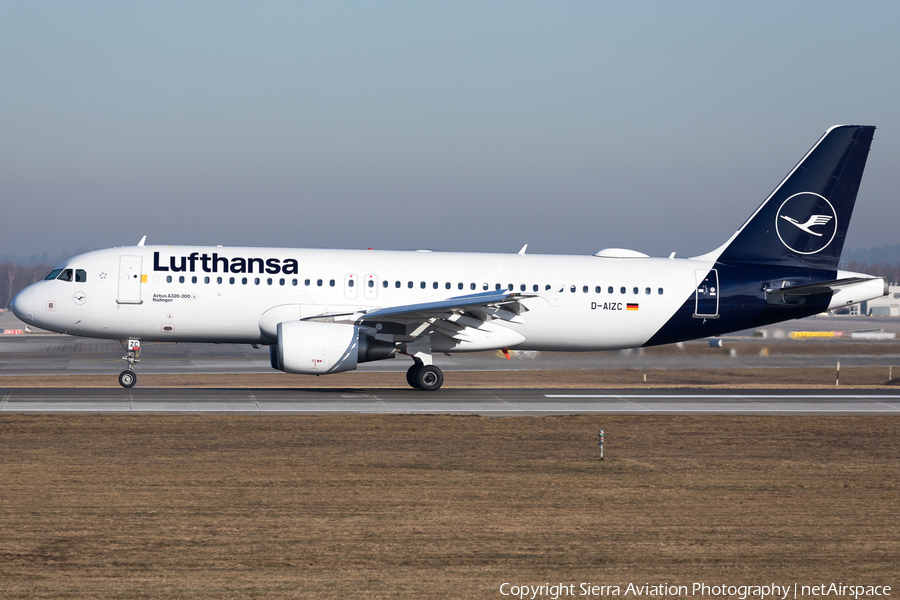 Lufthansa Airbus A320-214 (D-AIZC) | Photo 329063