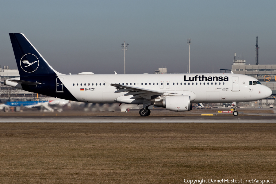 Lufthansa Airbus A320-214 (D-AIZC) | Photo 417031
