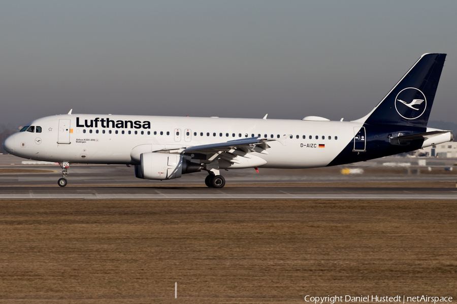 Lufthansa Airbus A320-214 (D-AIZC) | Photo 420350