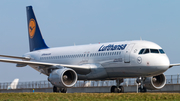 Lufthansa Airbus A320-214 (D-AIZD) at  Amsterdam - Schiphol, Netherlands