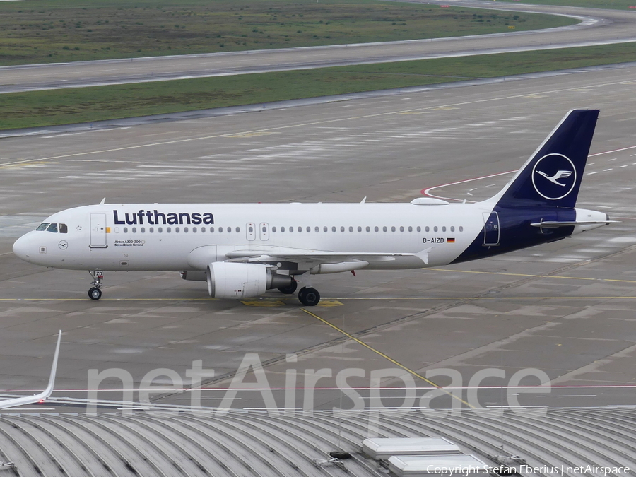 Lufthansa Airbus A320-214 (D-AIZD) | Photo 357649
