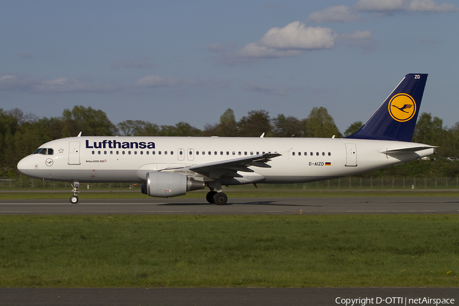 Lufthansa Airbus A320-214 (D-AIZD) | Photo 289793