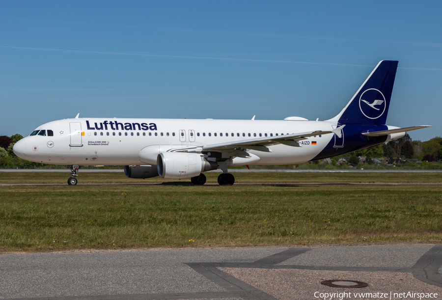 Lufthansa Airbus A320-214 (D-AIZD) | Photo 507513