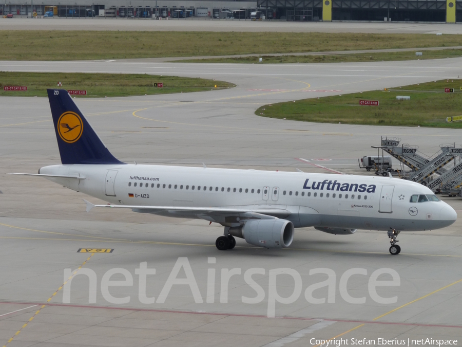 Lufthansa Airbus A320-214 (D-AIZD) | Photo 661670