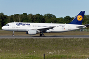 Lufthansa Airbus A320-214 (D-AIZE) at  Hamburg - Fuhlsbuettel (Helmut Schmidt), Germany