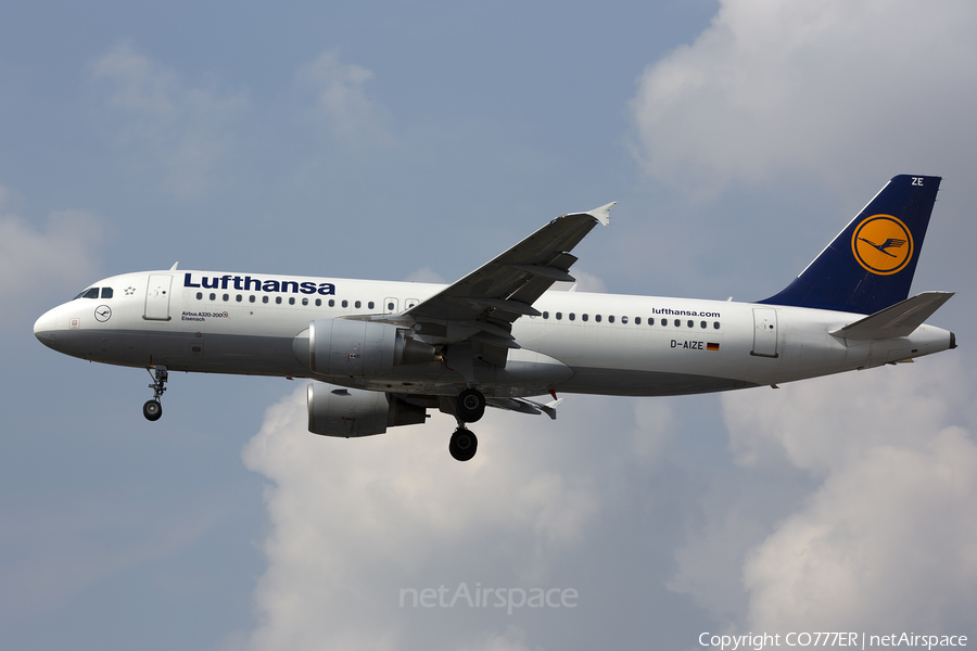 Lufthansa Airbus A320-214 (D-AIZE) | Photo 395787