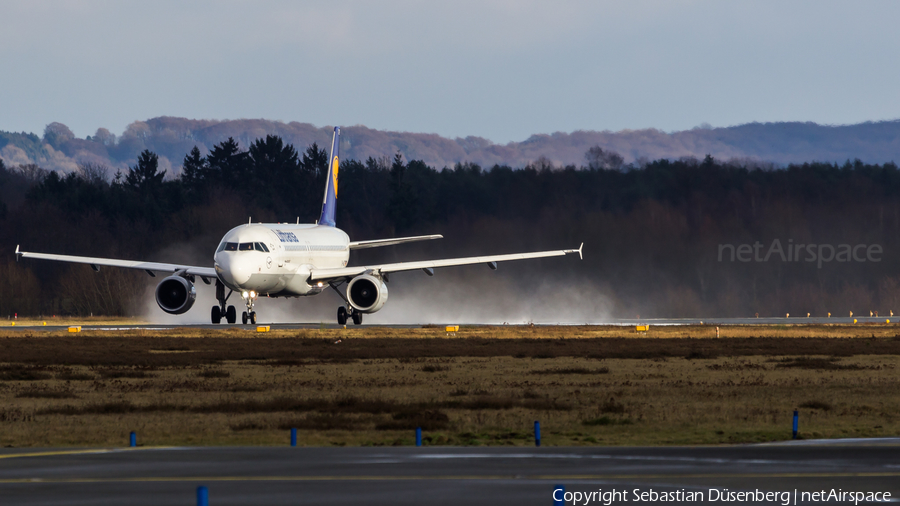 Lufthansa Airbus A320-214 (D-AIZF) | Photo 217447