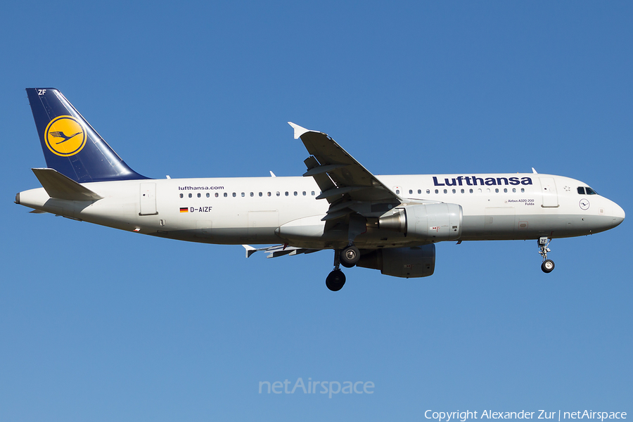 Lufthansa Airbus A320-214 (D-AIZF) | Photo 393106