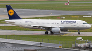 Lufthansa Airbus A320-214 (D-AIZF) at  Hamburg - Fuhlsbuettel (Helmut Schmidt), Germany