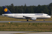 Lufthansa Airbus A320-214 (D-AIZG) at  Frankfurt am Main, Germany