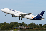 Lufthansa Airbus A320-214 (D-AIZG) at  Hamburg - Fuhlsbuettel (Helmut Schmidt), Germany