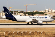 Lufthansa Airbus A320-214 (D-AIZG) at  Luqa - Malta International, Malta