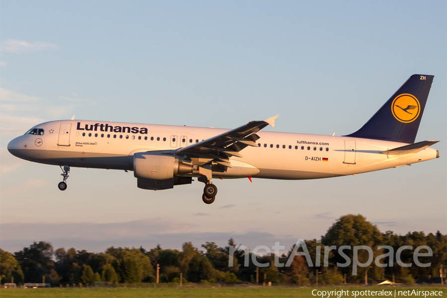 Lufthansa Airbus A320-214 (D-AIZH) | Photo 126587