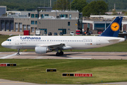 Lufthansa Airbus A320-214 (D-AIZH) at  Hamburg - Fuhlsbuettel (Helmut Schmidt), Germany