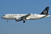 Lufthansa Airbus A320-214 (D-AIZH) at  Hamburg - Fuhlsbuettel (Helmut Schmidt), Germany