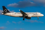 Lufthansa Airbus A320-214 (D-AIZH) at  Hamburg - Fuhlsbuettel (Helmut Schmidt), Germany