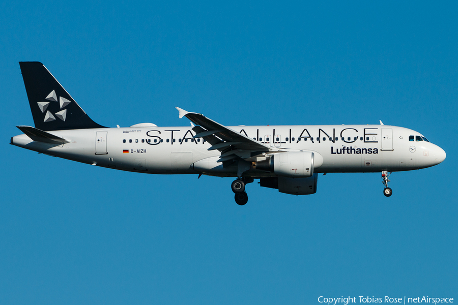 Lufthansa Airbus A320-214 (D-AIZH) | Photo 341899
