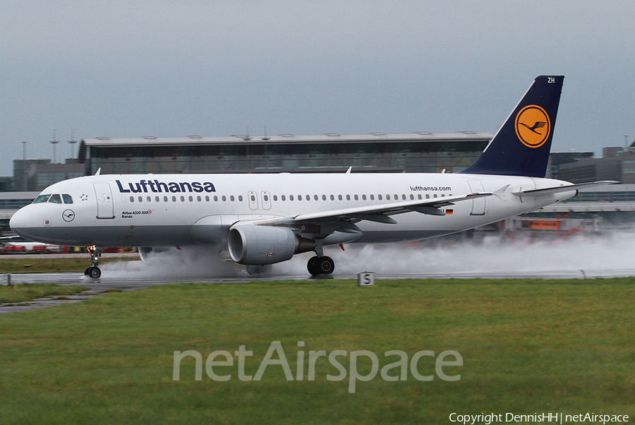 Lufthansa Airbus A320-214 (D-AIZH) | Photo 418530