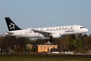 Lufthansa Airbus A320-214 (D-AIZH) at  Hamburg - Fuhlsbuettel (Helmut Schmidt), Germany