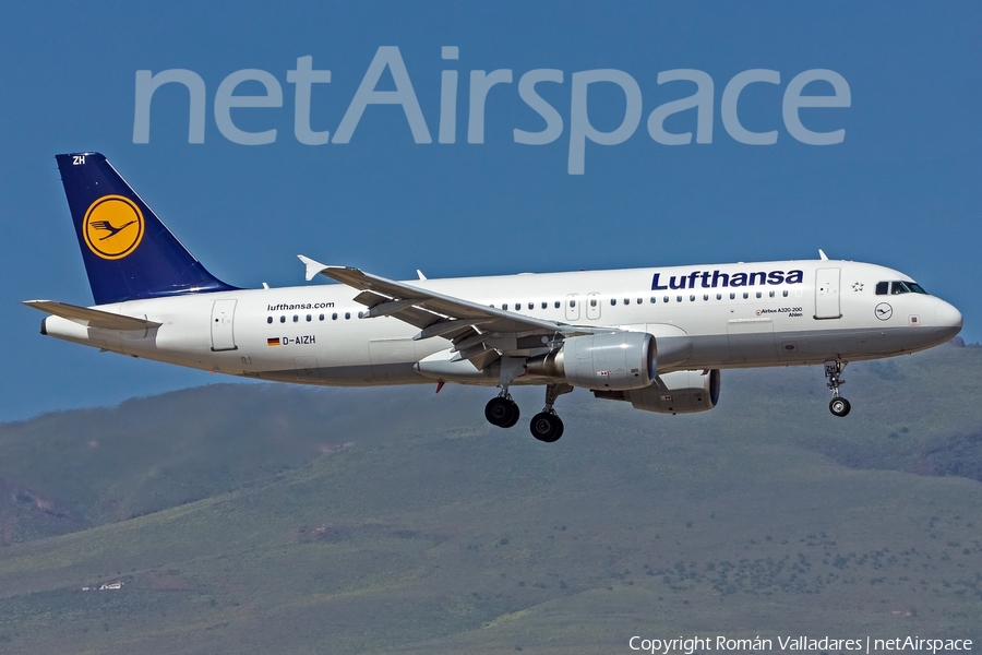Lufthansa Airbus A320-214 (D-AIZH) | Photo 340746