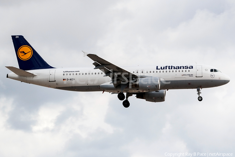 Lufthansa Airbus A320-214 (D-AIZH) | Photo 292740