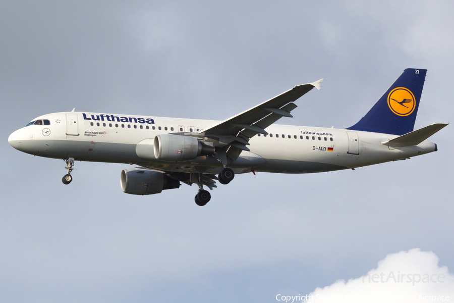 Lufthansa Airbus A320-214 (D-AIZI) | Photo 217131