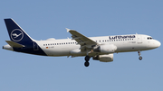 Lufthansa Airbus A320-214 (D-AIZI) at  Frankfurt am Main, Germany