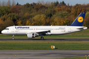 Lufthansa Airbus A320-214 (D-AIZI) at  Hamburg - Fuhlsbuettel (Helmut Schmidt), Germany