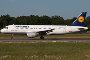 Lufthansa Airbus A320-214 (D-AIZI) at  Hamburg - Fuhlsbuettel (Helmut Schmidt), Germany