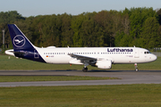 Lufthansa Airbus A320-214 (D-AIZI) at  Hamburg - Fuhlsbuettel (Helmut Schmidt), Germany