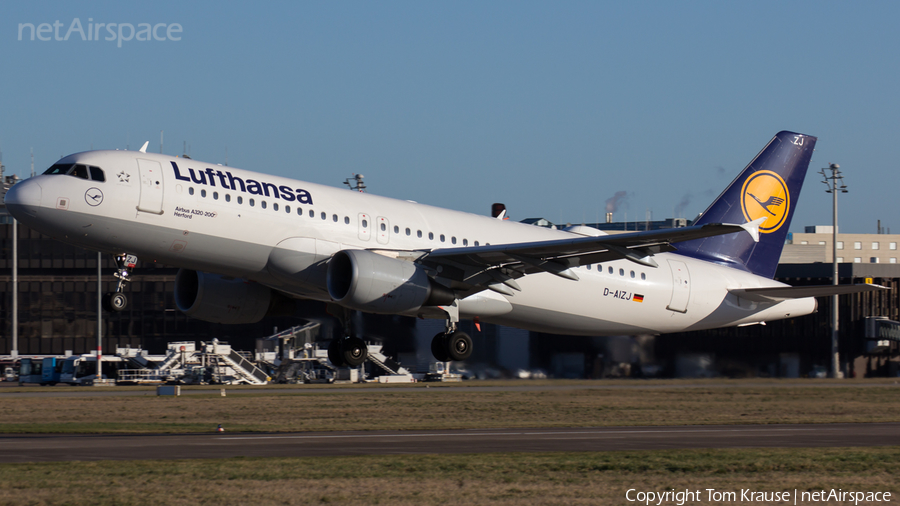 Lufthansa Airbus A320-214 (D-AIZJ) | Photo 372061