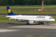 Lufthansa Airbus A320-214 (D-AIZJ) at  Hamburg - Fuhlsbuettel (Helmut Schmidt), Germany