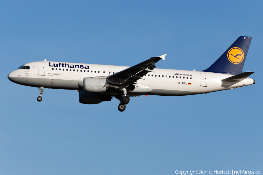 Lufthansa Airbus A320-214 (D-AIZJ) | Photo 656698
