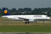 Lufthansa Airbus A320-214 (D-AIZK) at  Dusseldorf - International, Germany
