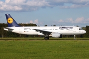 Lufthansa Airbus A320-214 (D-AIZK) at  Hamburg - Fuhlsbuettel (Helmut Schmidt), Germany