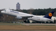 Lufthansa Airbus A320-214 (D-AIZK) at  Berlin - Tegel, Germany