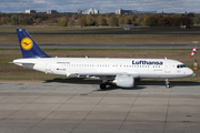 Lufthansa Airbus A320-214 (D-AIZK) at  Berlin - Tegel, Germany