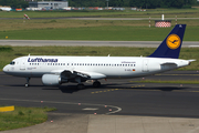 Lufthansa Airbus A320-214 (D-AIZL) at  Dusseldorf - International, Germany