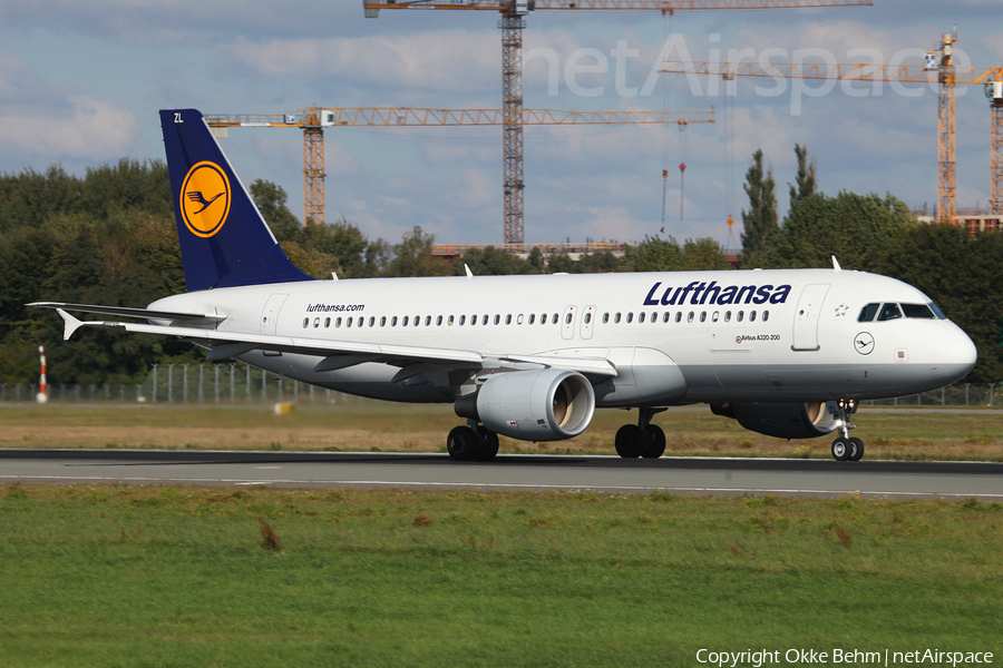 Lufthansa Airbus A320-214 (D-AIZL) | Photo 71409