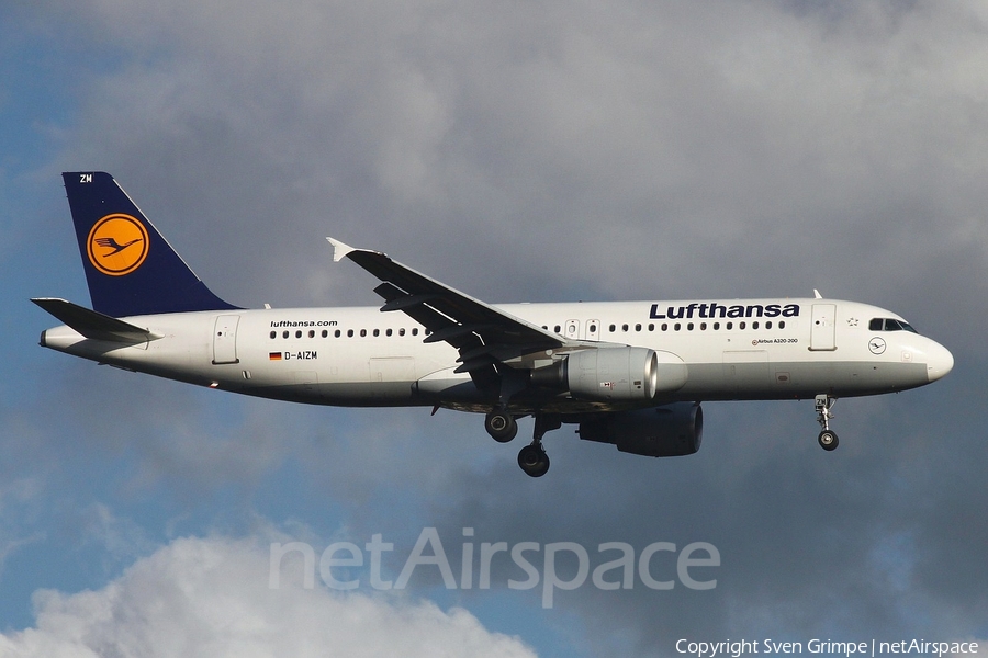 Lufthansa Airbus A320-214 (D-AIZM) | Photo 380701