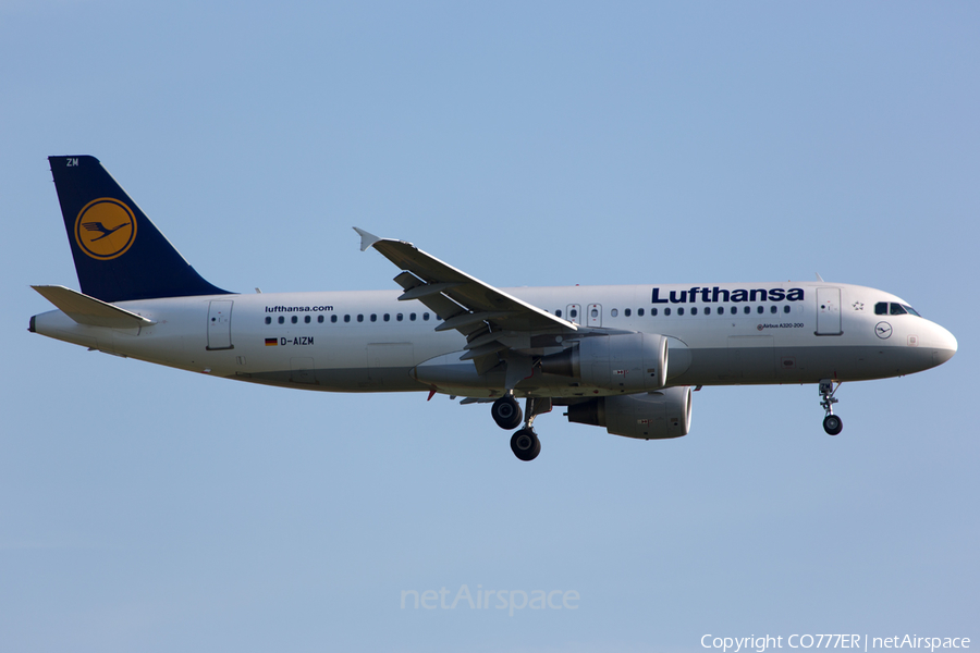 Lufthansa Airbus A320-214 (D-AIZM) | Photo 55589
