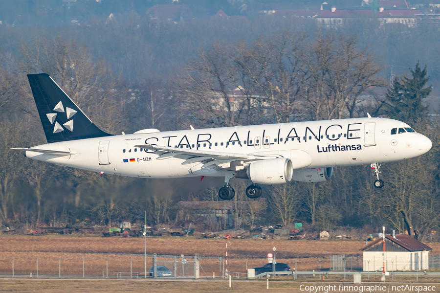 Lufthansa Airbus A320-214 (D-AIZM) | Photo 674350